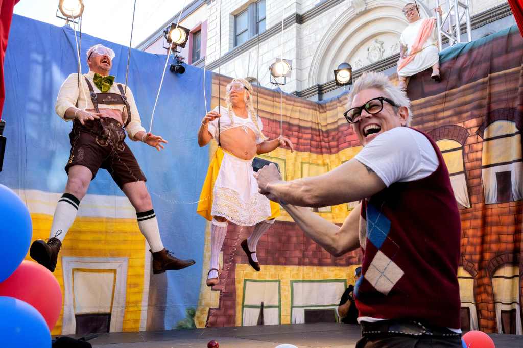 Johnny Knoxville And Co. Return Johnny Knoxville And Co. Return