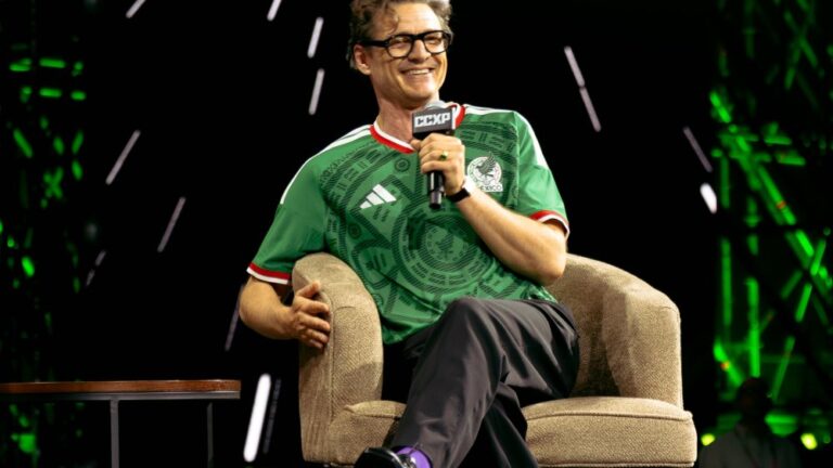 Pedro Pascal Promotes Mandalorian & Grogu and More Celebrity Photos