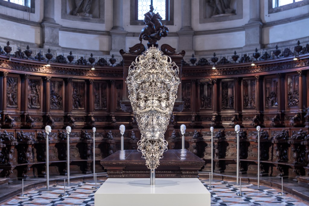 Barry X Ball’s Sculptures Perfectly at Home in a Grand Venice Basilica Barry X Ball’s Sculptures Perfectly at Home in a Grand Venice Basilica