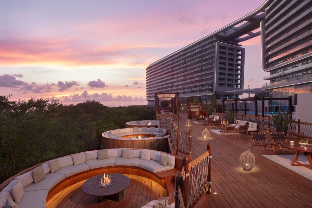 Hyatt Tells Investors to Stop Counting Rooms Hyatt Tells Investors to Stop Counting Rooms