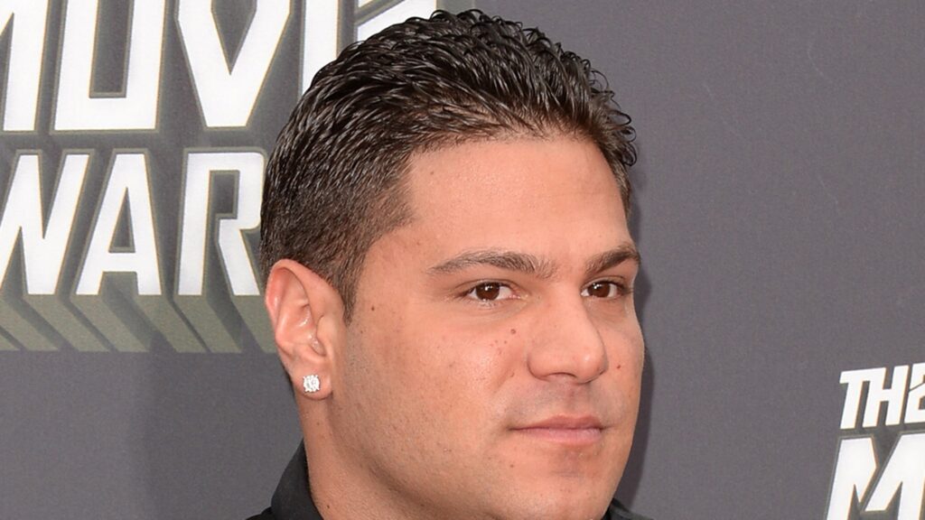 ‘Jersey Shore’ Star Ronnie Ortiz-Magro Addresses Fan Concerns Over Health 'Jersey Shore' Star Ronnie Ortiz-Magro Addresses Fan Concerns Over Health