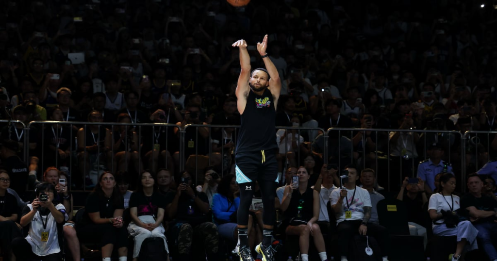 China’s Li-Ning Scores Big by Signing Stephen Curry