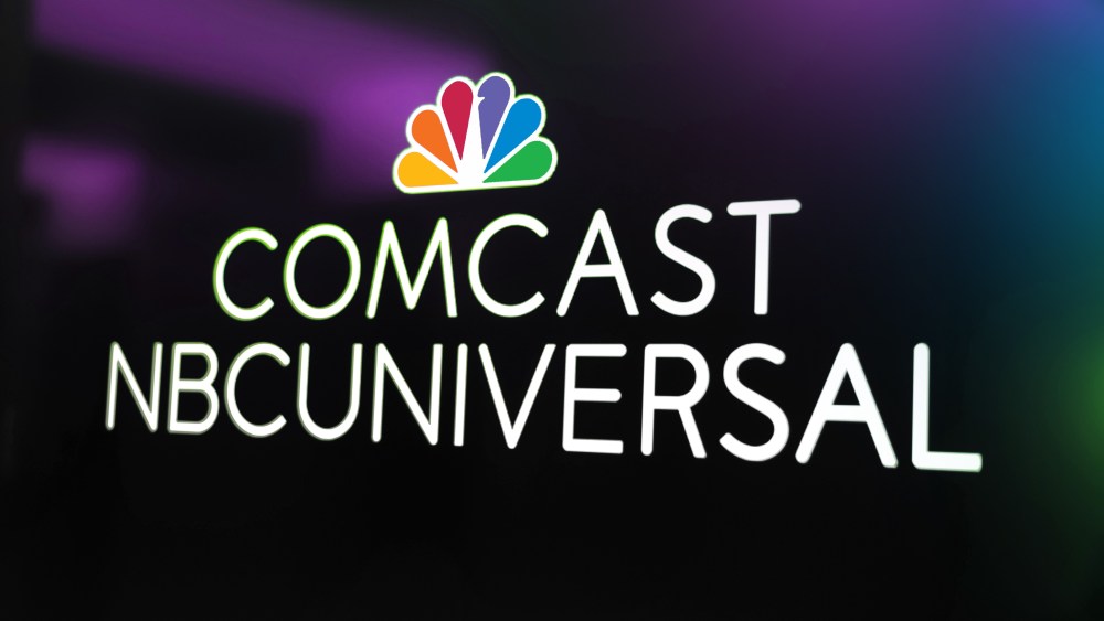 Comcast to Split NBCUniversal and Cable Operations Into Two Companies Comcast to Split NBCUniversal and Cable Operations Into Two Companies