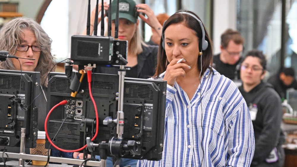 ‘The Paper’ Star Sabrina Impacciatore on Catfishing and Working With an All-Female Creative Team 'The Paper' Star Sabrina Impacciatore on Catfishing and Working With an All-Female Creative Team