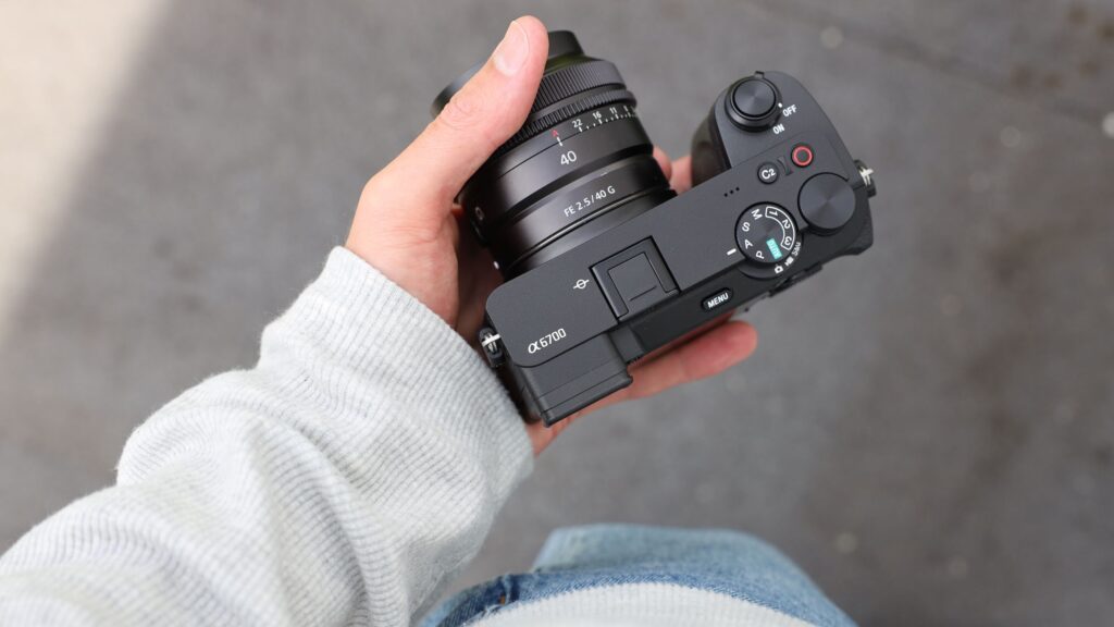The compact camera trend isn’t slowing down anytime soon, but the latest numbers from Japan show a decline in one mirrorless category The compact camera trend isn’t slowing down anytime soon, but the latest numbers from Japan show a decline in one mirrorless category