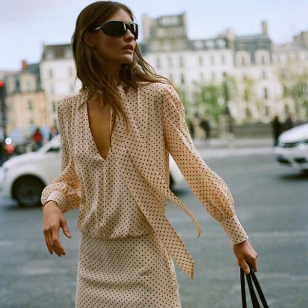 Clothing brand Reformation, backers raise $210.9 million in IPO Clothing brand Reformation, backers raise $210.9 million in IPO