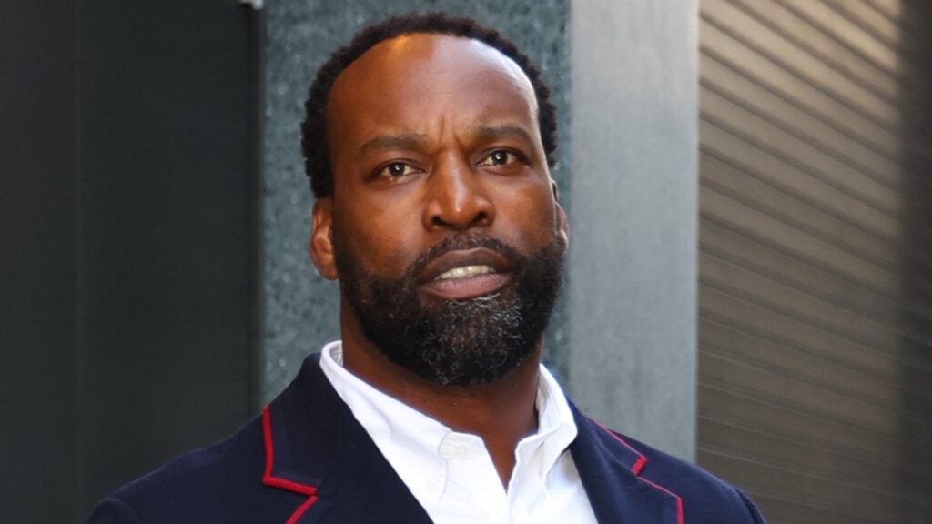 Former NBA Star Baron Davis Sued By Sister for Fraud Former NBA Star Baron Davis Sued By Sister for Fraud