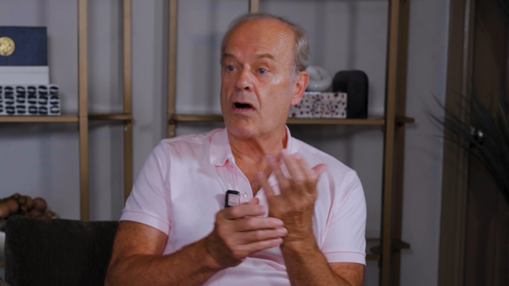 Kelsey Grammer Calls U.S. Education System ‘Child Abuse,’ on Video Kelsey Grammer Calls U.S. Education System 'Child Abuse,' on Video
