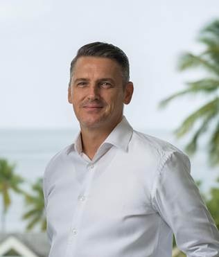 Simon Winchester Appointed as Resort Manager of Sugar Beach, A Viceroy Resort | News Simon Winchester Appointed as Resort Manager of Sugar Beach, A Viceroy Resort | News