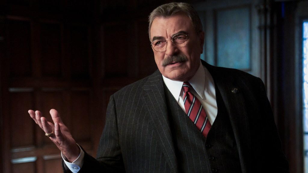 Tom Selleck Says ‘Blue Bloods’ Cast Took 25% Pay Cut To Keep Show Going Tom Selleck Says 'Blue Bloods' Cast Took 25% Pay Cut To Keep Show Going