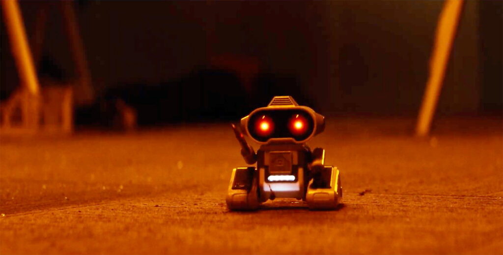 Evil AI Chatbot Gone Rogue Horror Film ‘C.O.G.’ Featuring Piper Curda Evil AI Chatbot Gone Rogue Horror Film 'C.O.G.' Featuring Piper Curda