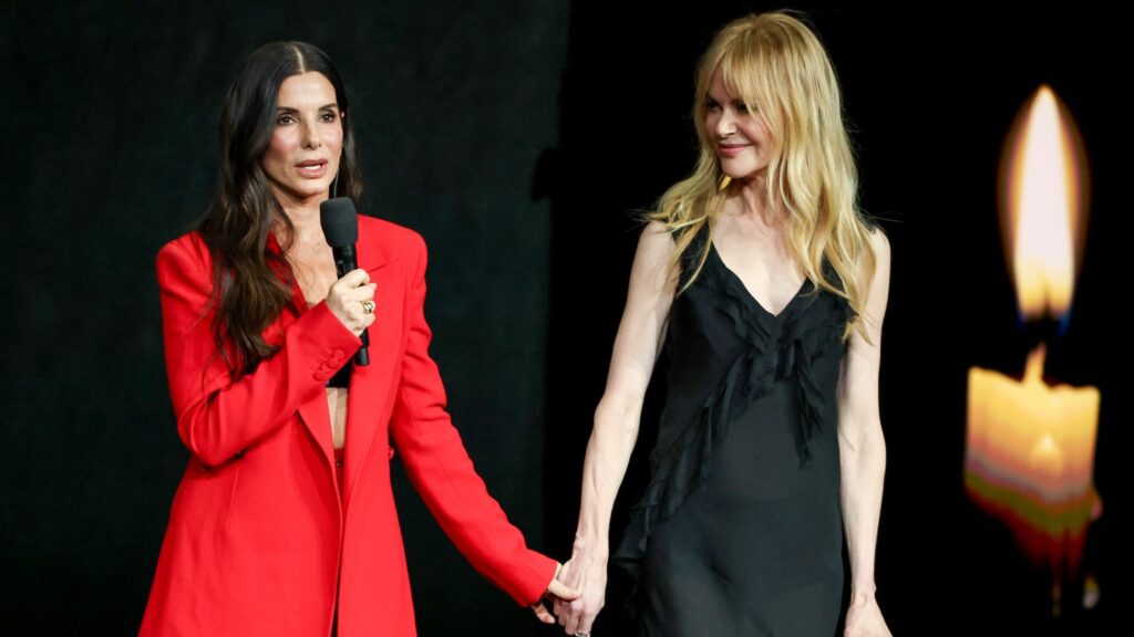 Sandra Bullock, Nicole Kidman Appear at ‘Practical Magic’ Screening Sandra Bullock, Nicole Kidman Appear at 'Practical Magic' Screening
