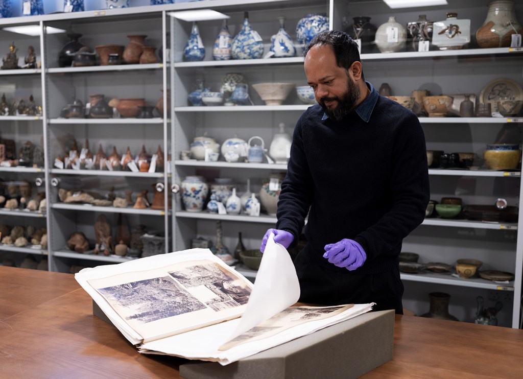 Ashmolean Museum Joins Forces with Samdani Art Foundation Ashmolean Museum Joins Forces with Samdani Art Foundation