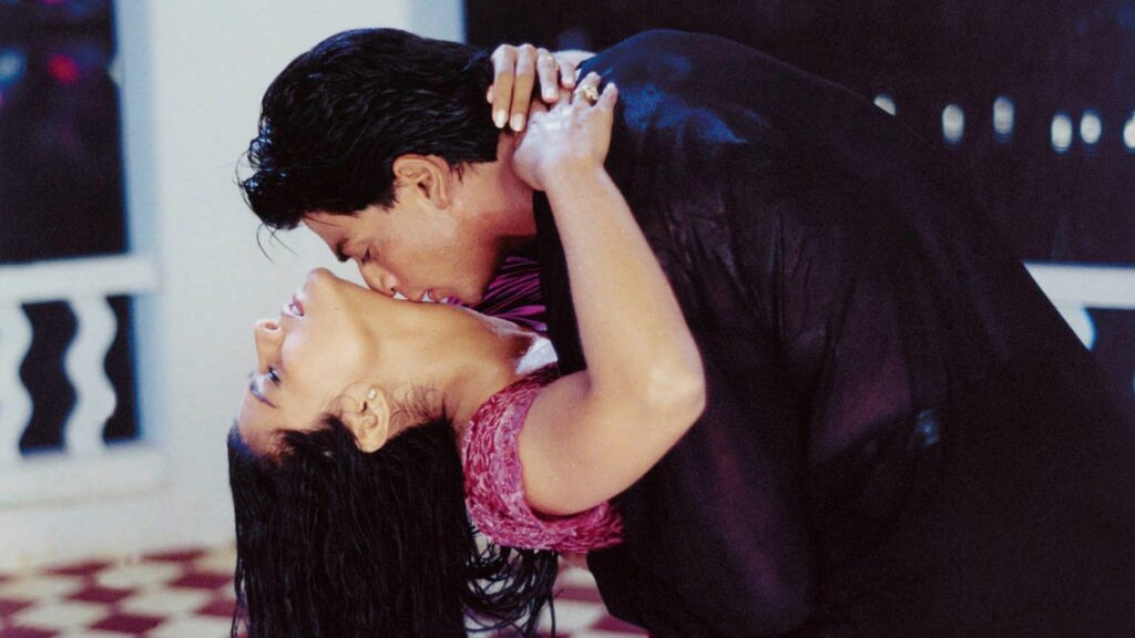 Edinburgh Toasts Bollywood With ‘Kuch Kuch Hota Hai’ Anniversary Event Edinburgh Toasts Bollywood With 'Kuch Kuch Hota Hai' Anniversary Event
