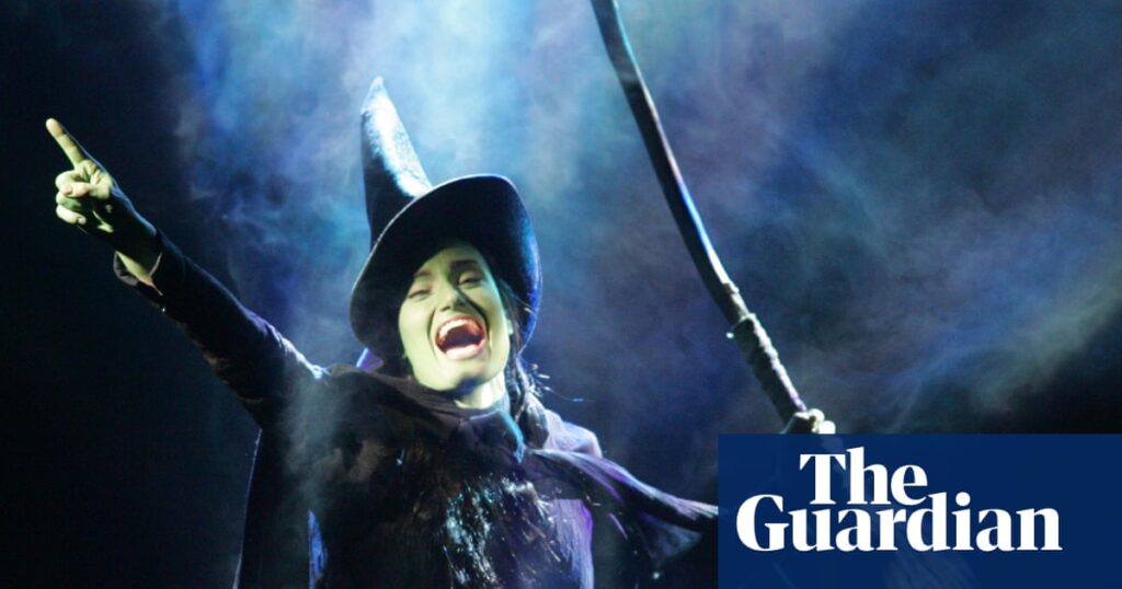 ‘They’ll never bring us dowwwwwwwn!’ Wicked’s stars pick their favourite songs from the smash hit | Stage ‘They’ll never bring us dowwwwwwwn!’ Wicked’s stars pick their favourite songs from the smash hit | Stage